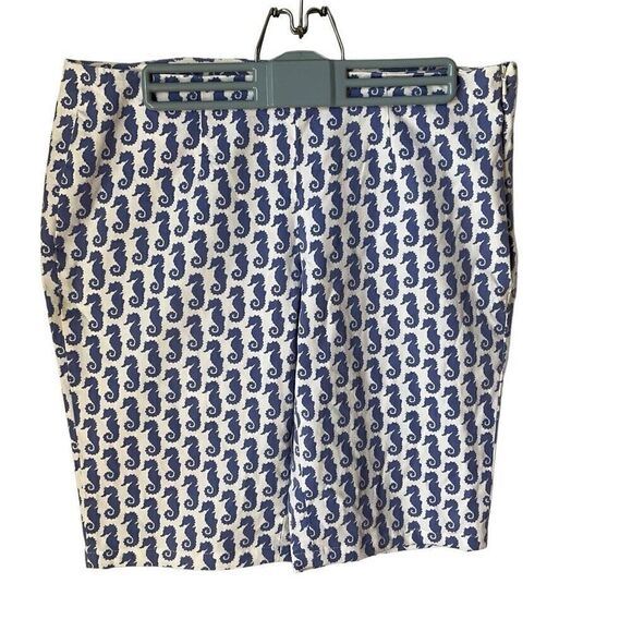 Brooks Brothers 346 Natalie Fit Seahorse Shorts, Size 8. White with Periwinkle S - Picture 4 of 12
